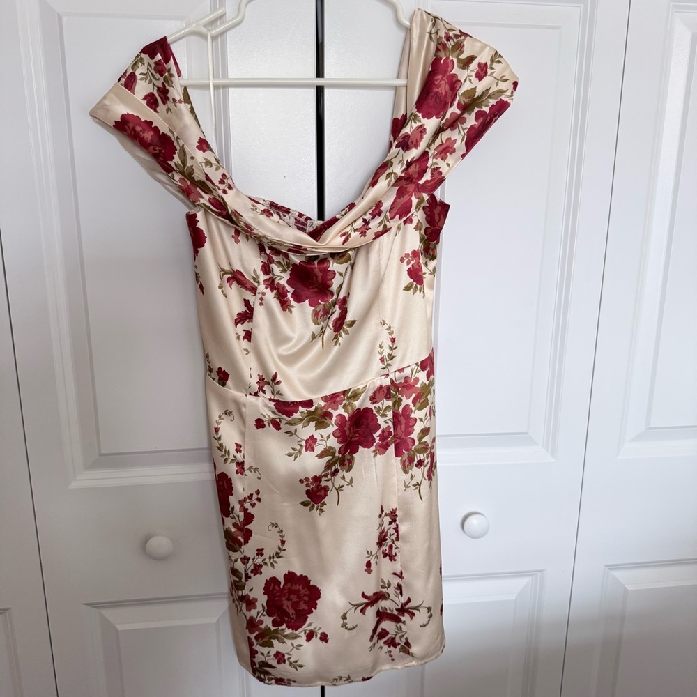Reformation Lanelle Dress - Picture 2 of 5